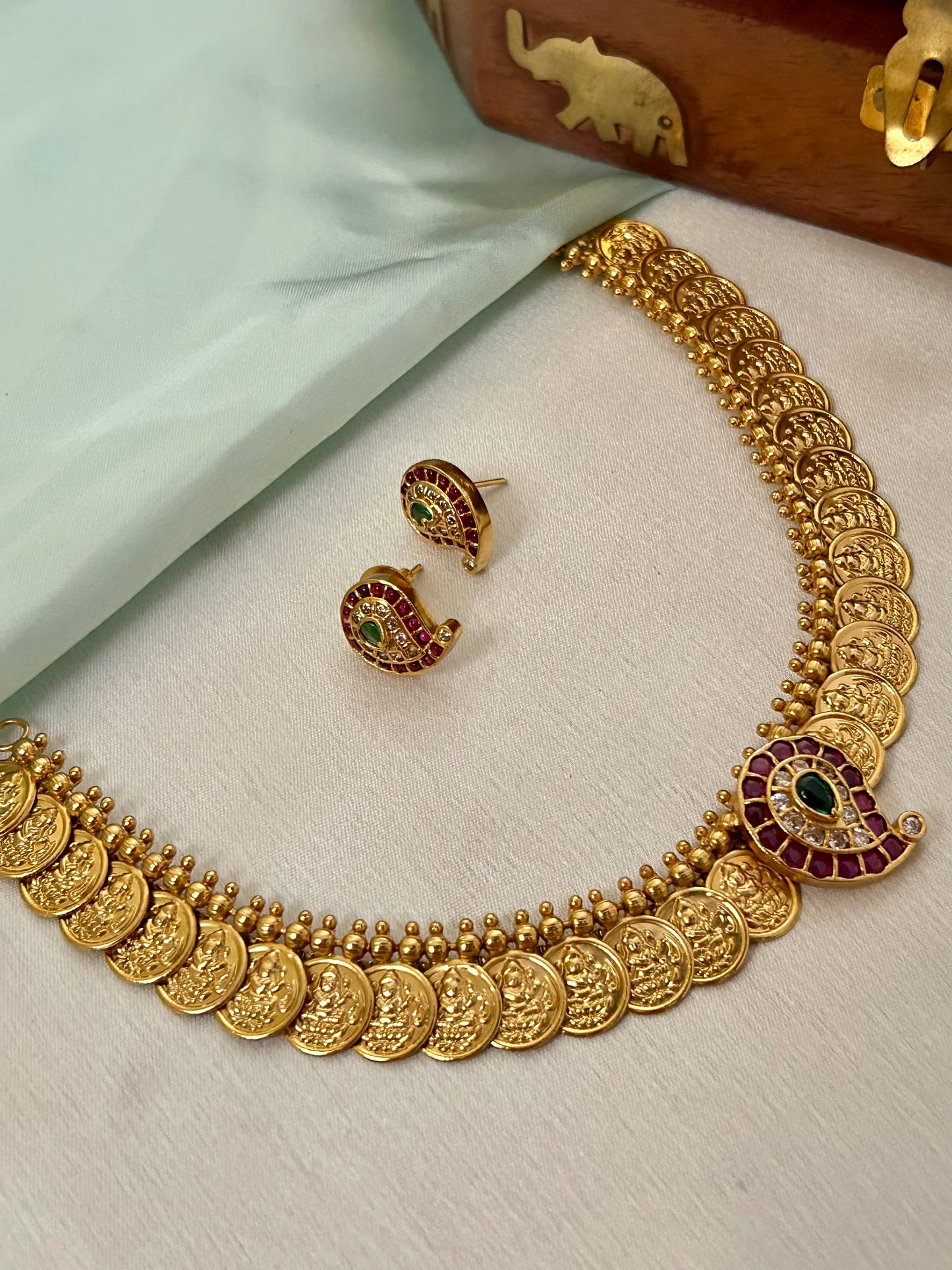 Gold Plated Kundan Lakshmi Kaasu Necklace