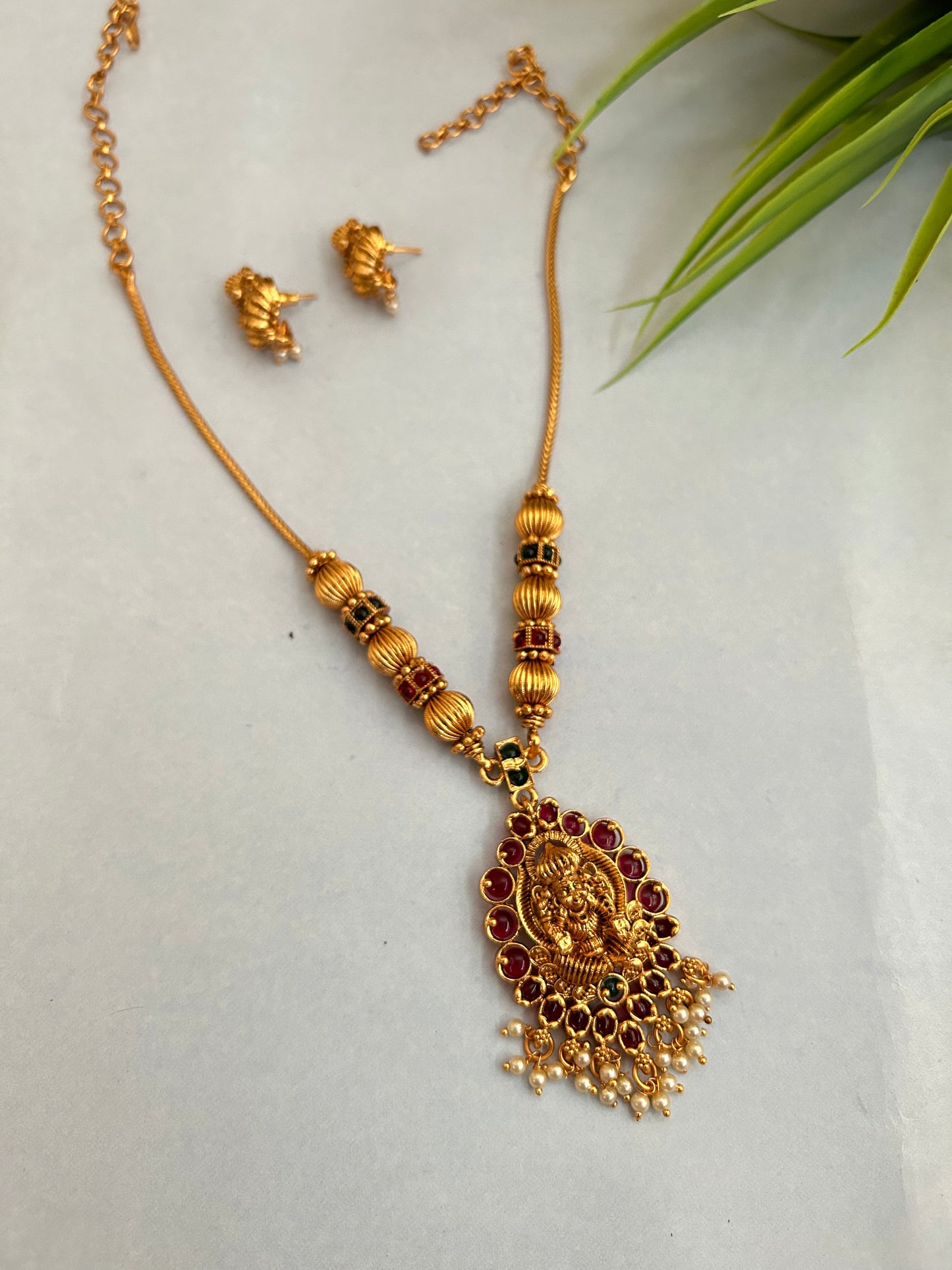 Luxehara’s gold plated necklace set ( LHA 245 )