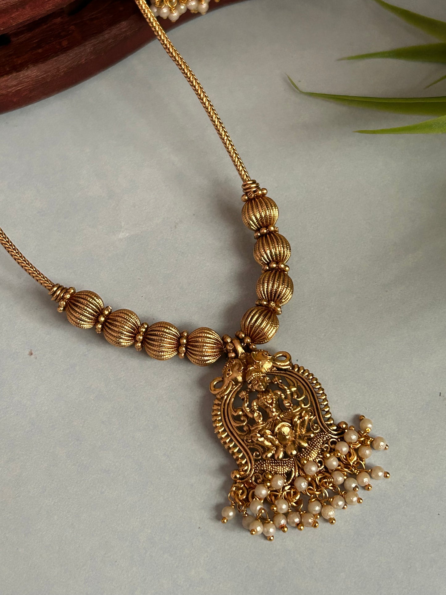 Luxehara’s Gold Plated Necklace With Matching Earrings ( LHA 08 )