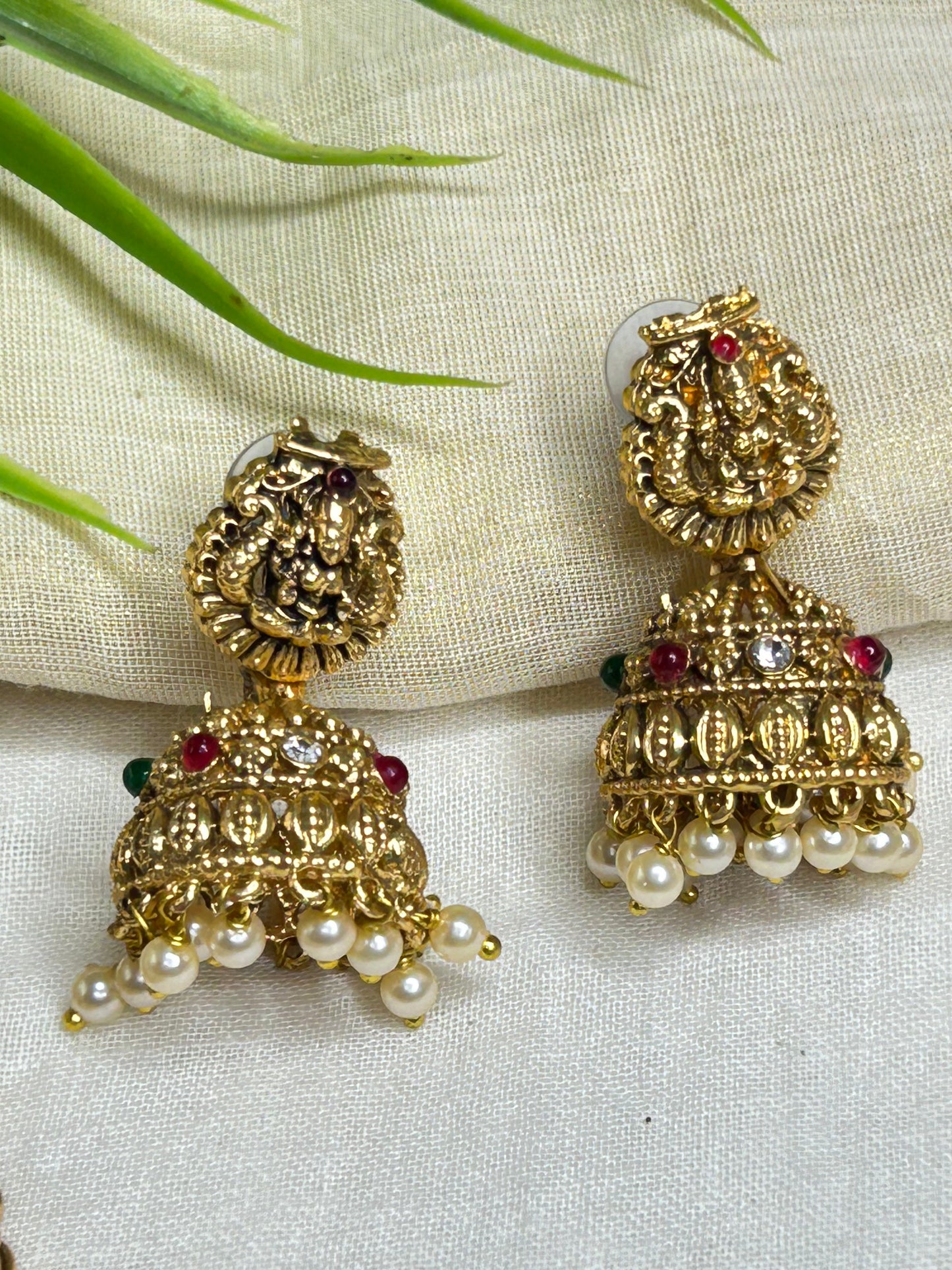 Luxehara’s Gold Plated Necklace set with Earrings ( LHA BS01 )