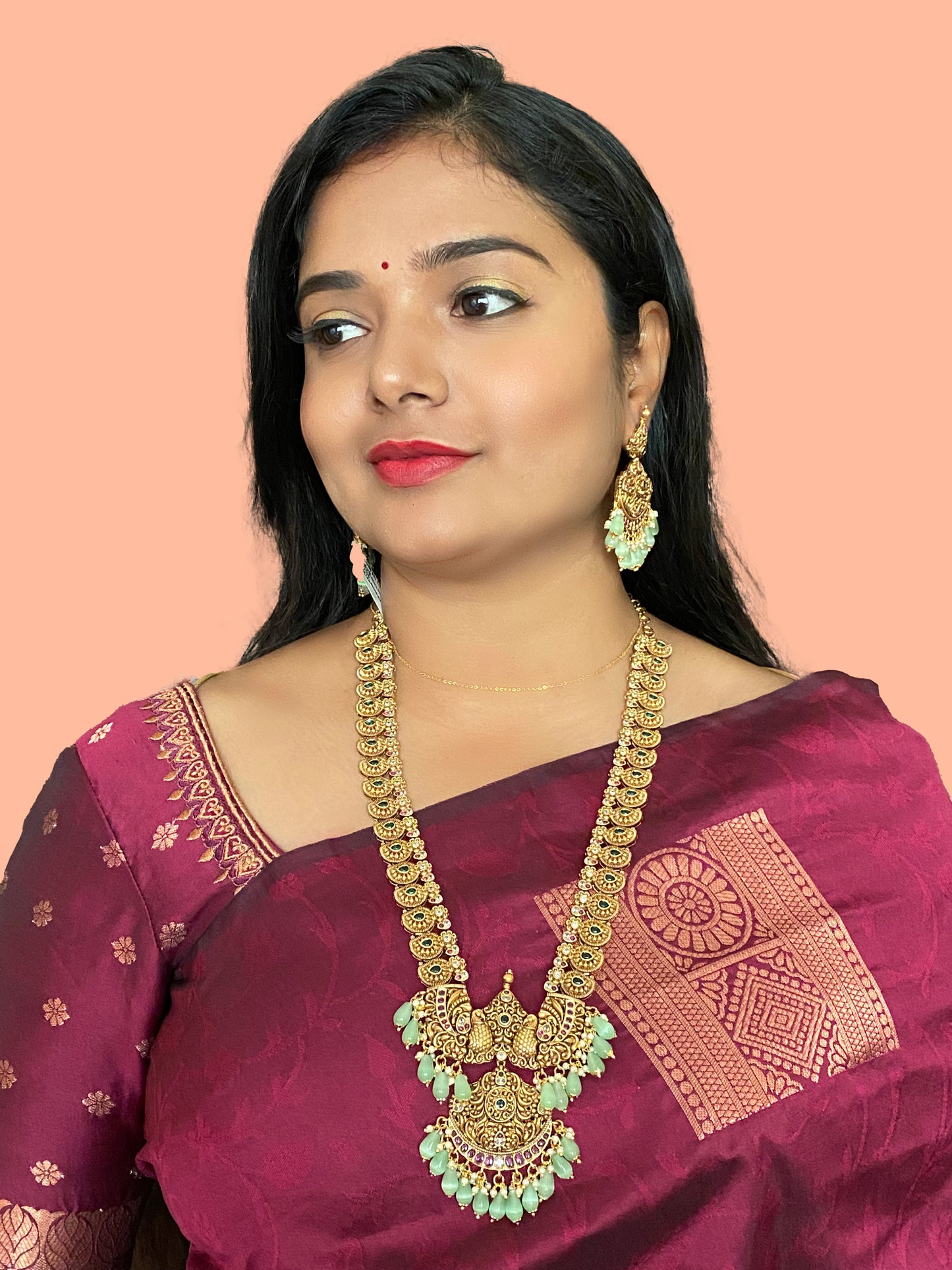 Luxehara's Long Haara with peacock pendant and Monalisa beads.