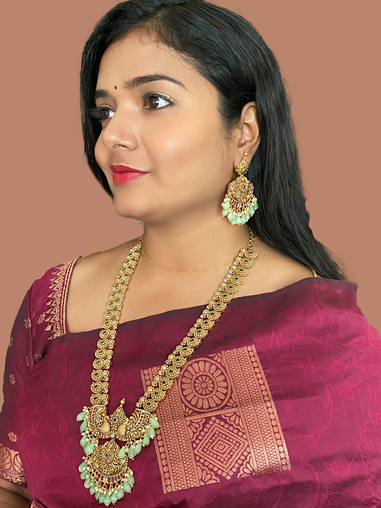 Luxehara's Long Haara with peacock pendant and Monalisa beads.
