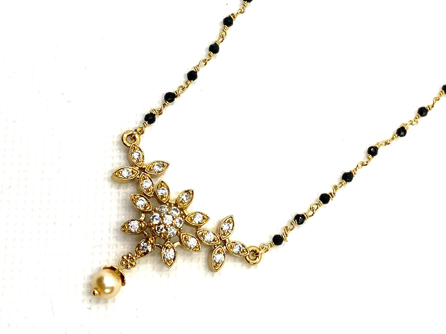 Luxehara's Small Black Beads Collections.