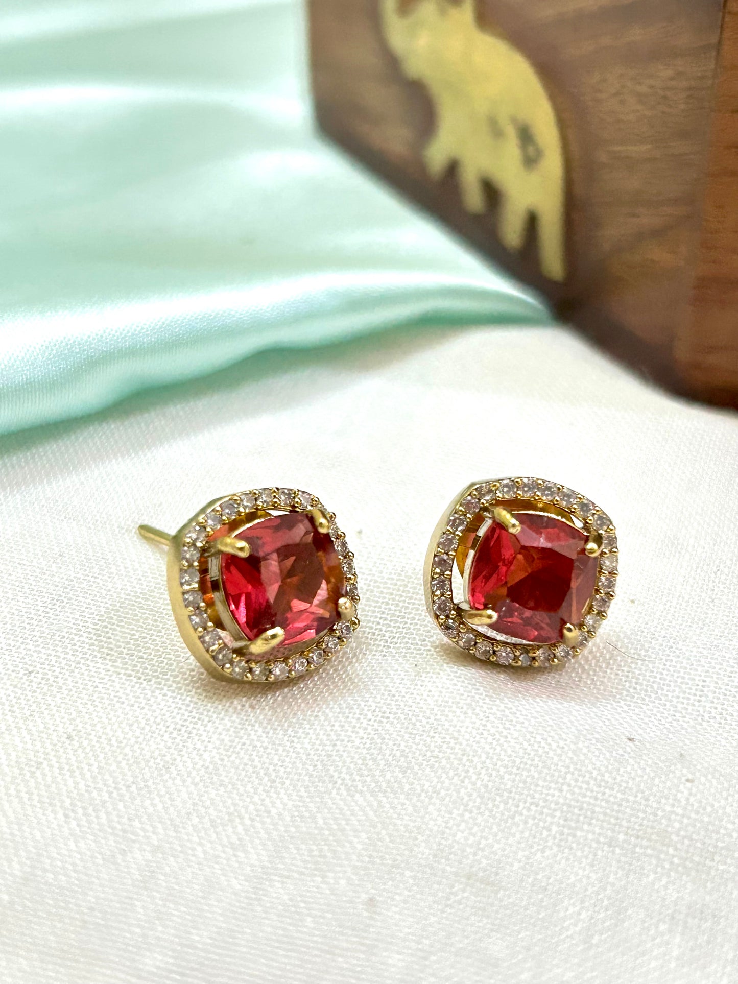 Gold plated Invisible RubyStone Jewellery
