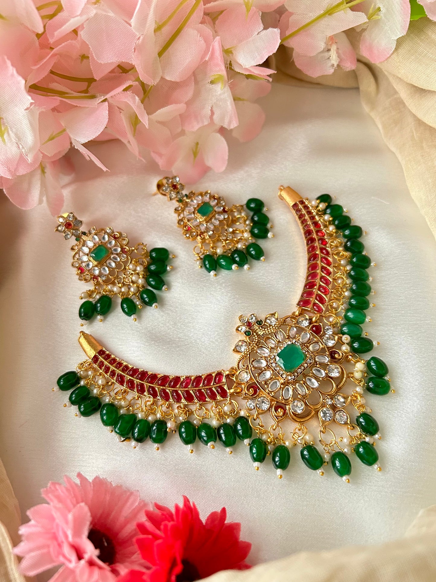 Luxehara’s Gold plated short Necklace set with matching earrings ( LHA 436 G )