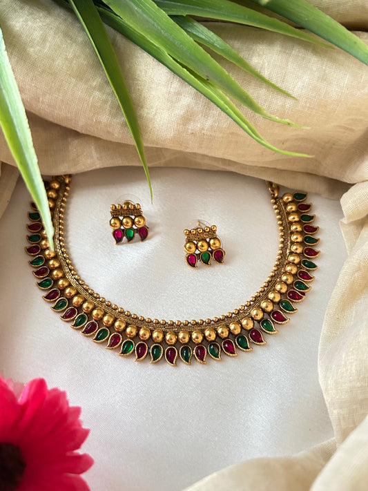 Gold Plated Necklace set with kemp stones( LHA 931 )