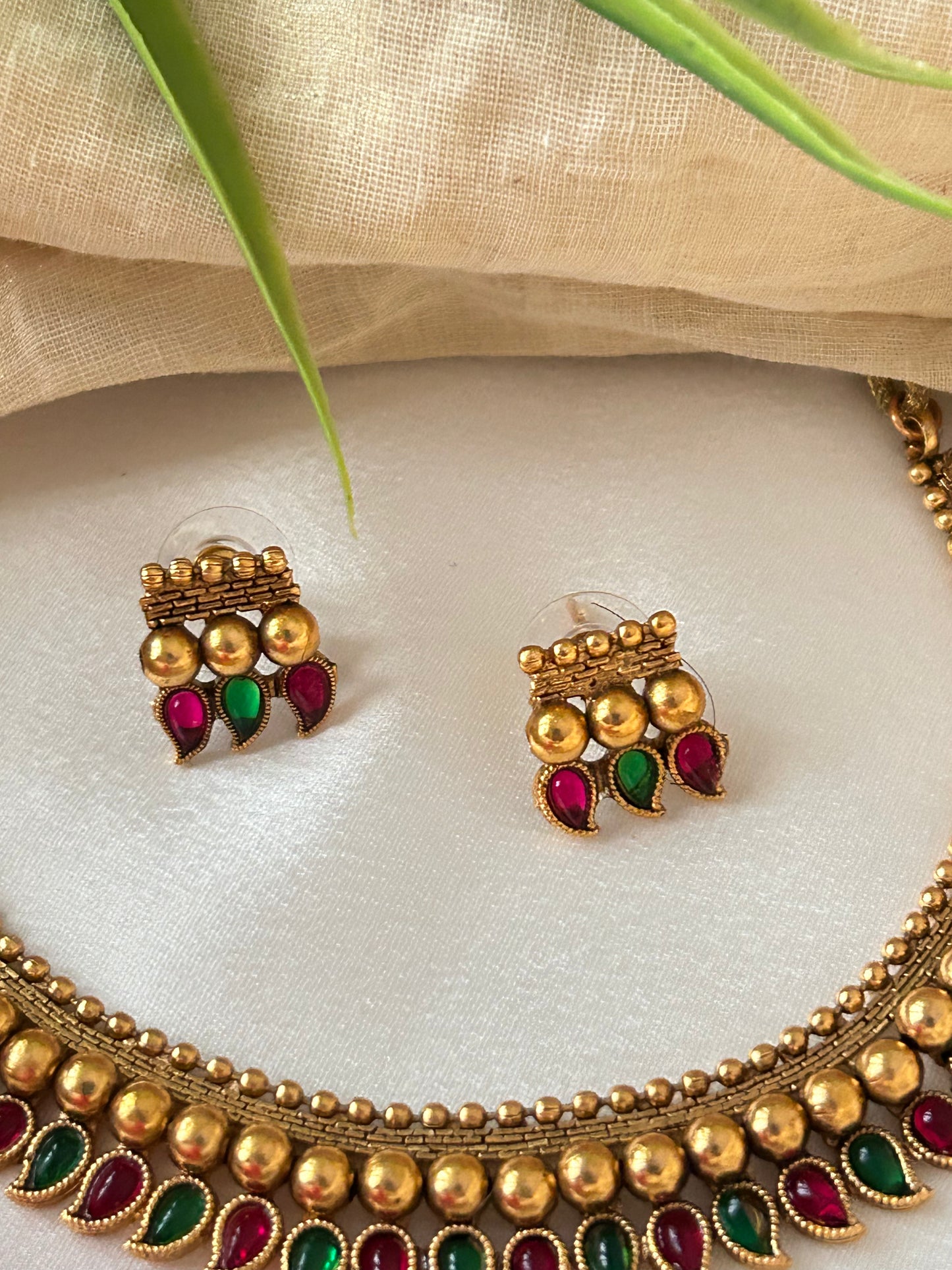 Gold Plated Necklace set with kemp stones( LHA 931 )