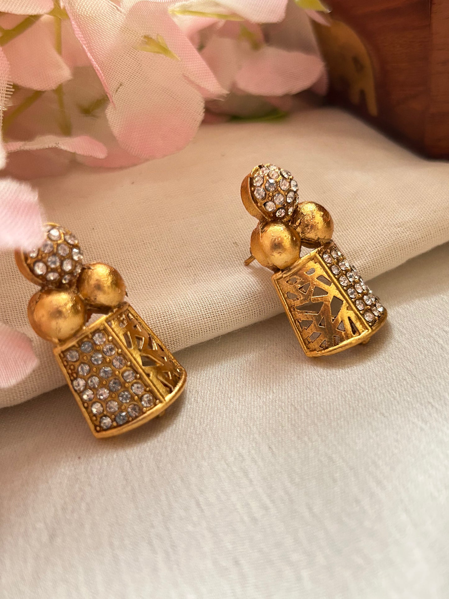 Gold Plated diamond replica Necklace set
