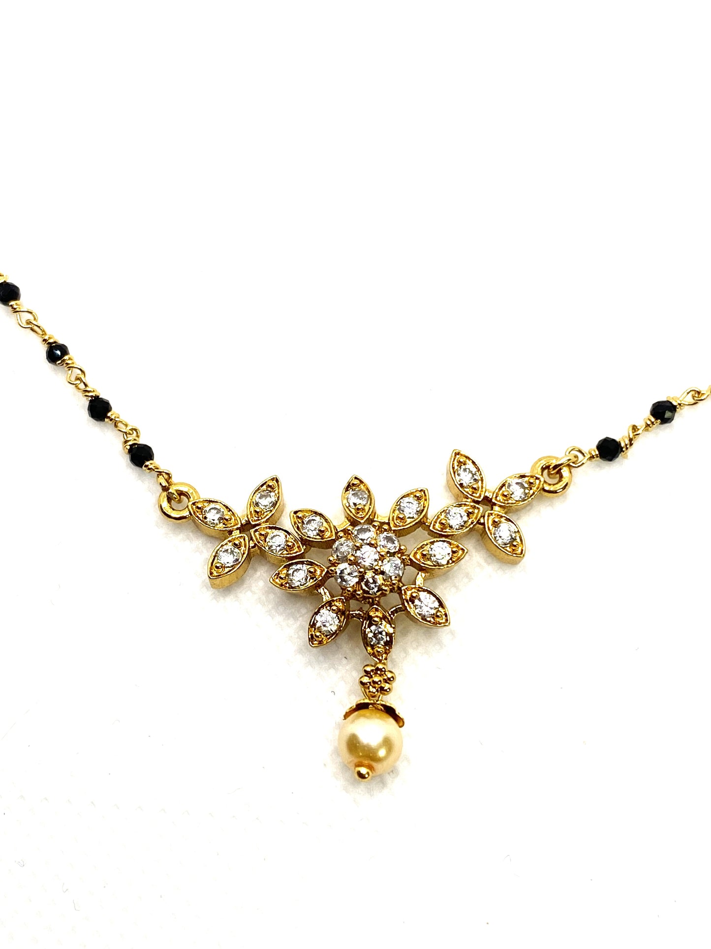 Luxehara's Small Black Beads Collections.