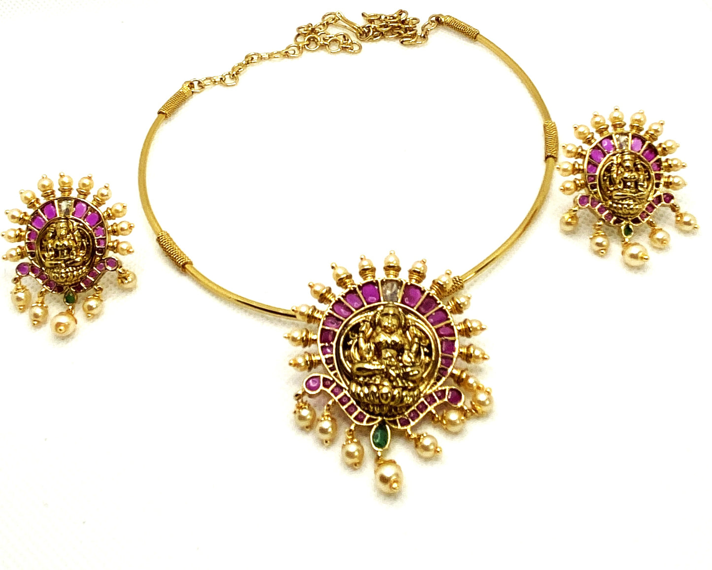 LuxeHara's Gold plated Kanti Necklace Along with Lakshmi Pendant & Beautiful Earrings.