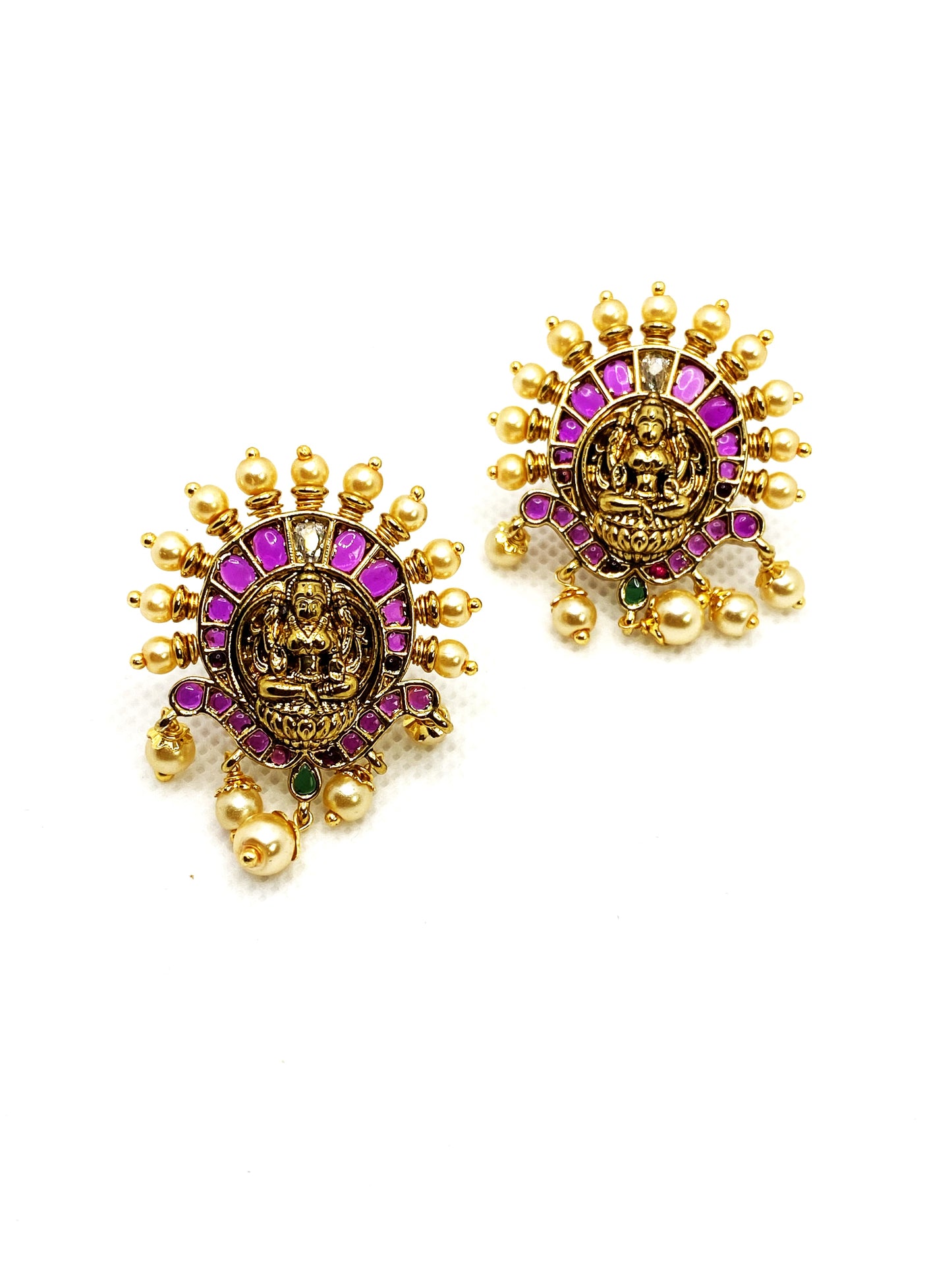 LuxeHara's Gold plated Kanti Necklace Along with Lakshmi Pendant & Beautiful Earrings.