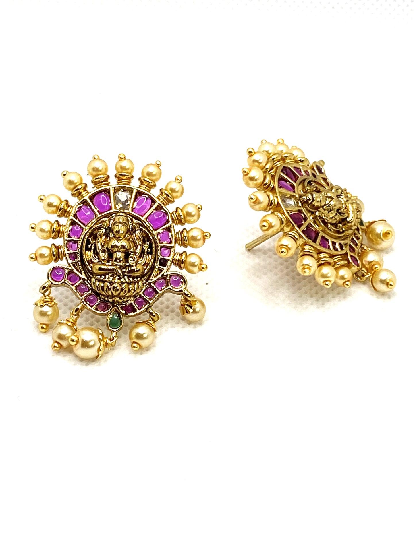 LuxeHara's Gold plated Kanti Necklace Along with Lakshmi Pendant & Beautiful Earrings.
