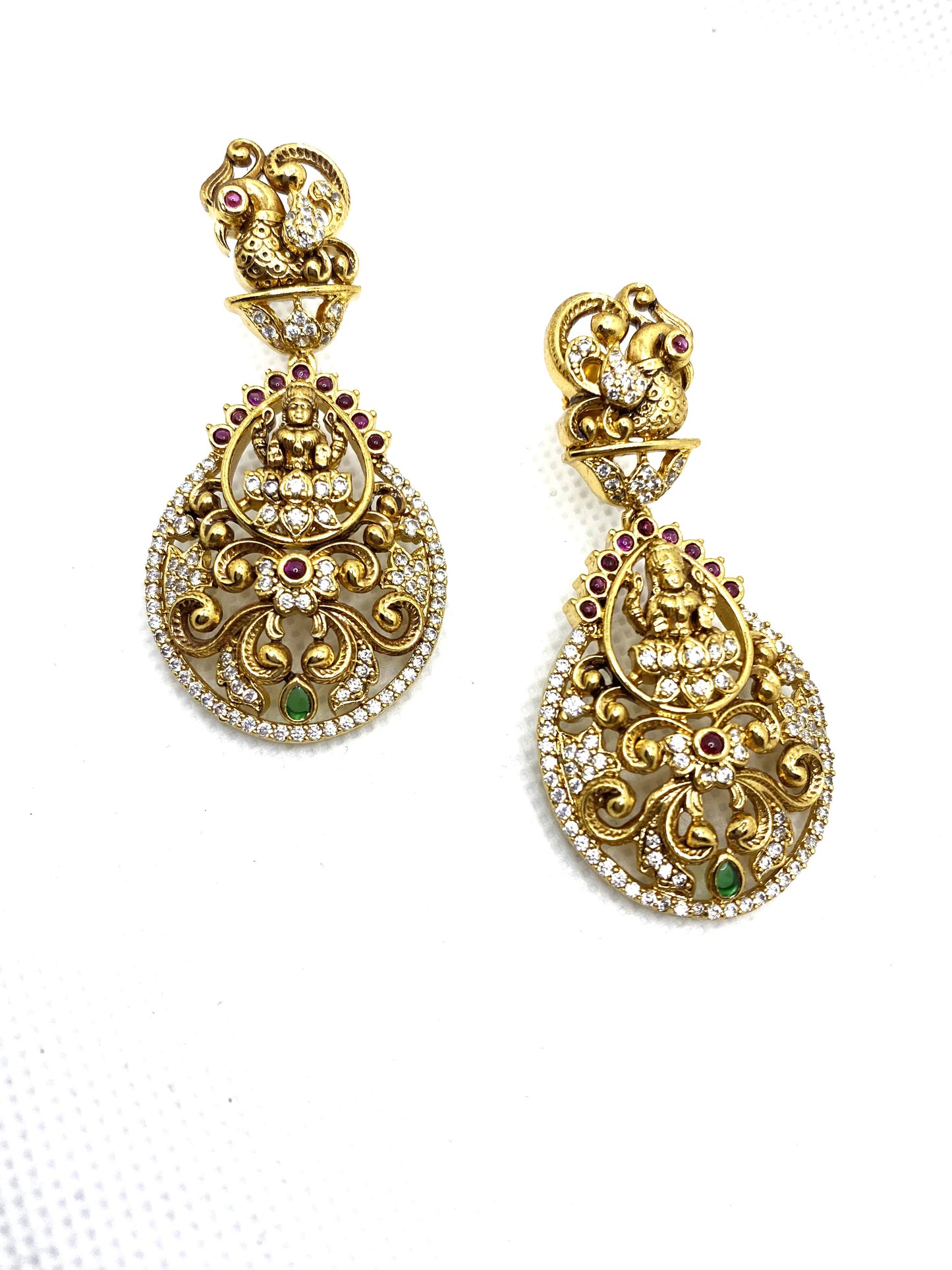 Luxehara's Necklace set with lakshmi pendant and matching earrings.